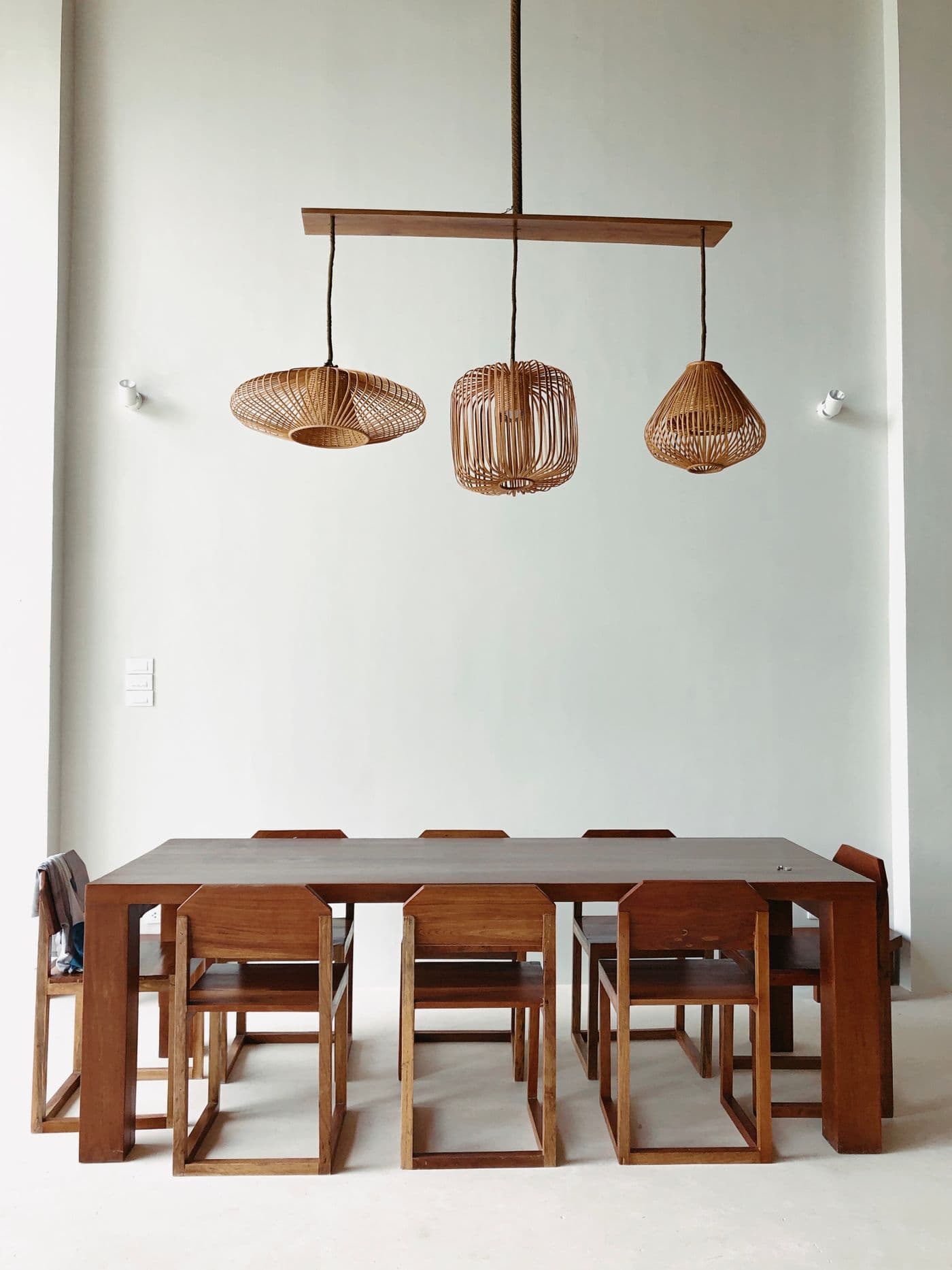 Warm dining room setting